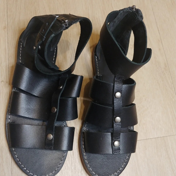 Madewell Rowan Black Leather Strappy Flat Zip 7 - Picture 1 of 6